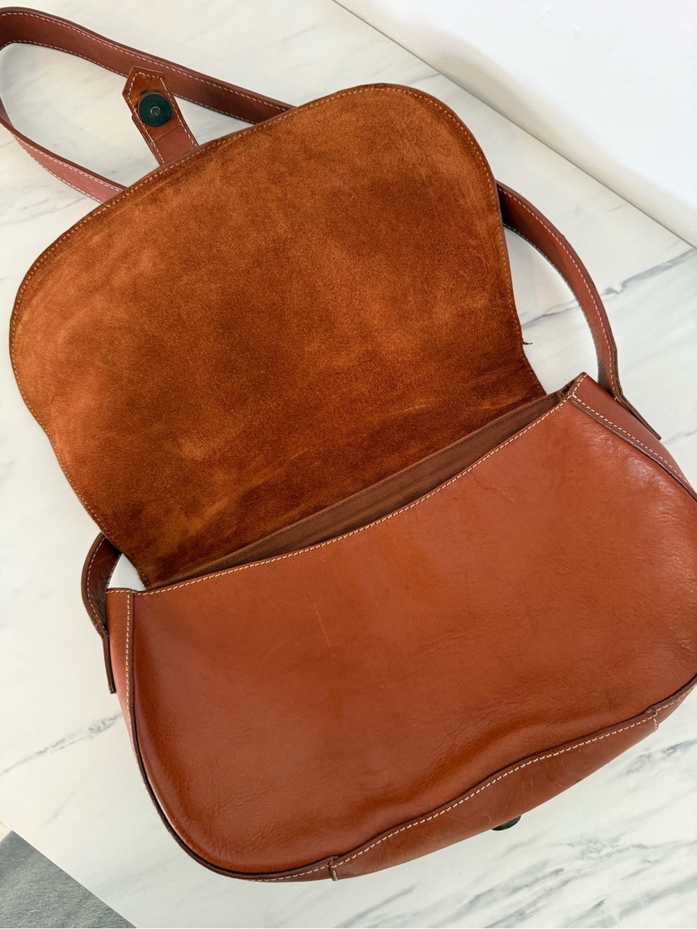 Classic Saddle-Style Brown Leather Crossbody Bag - Picture 10 of 15